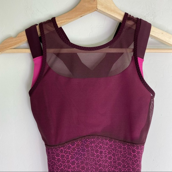 Lululemon Strappy Tank + Sports Bra Size 2 - Picture 4 of 8